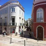 Casa Tedi, Alto Do Perogil, - 3 Bedroom, 3 Bathroom Villa, Large Pool, Exquisite Gardens & Air-conditioning Vakantiehuis *