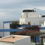 Casa Tedi, Alto Do Perogil, - 3 Bedroom, 3 Bathroom Villa, Large Pool, Exquisite Gardens & Air-conditioning * Tavira
