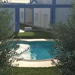 Casa Tedi, Alto Do Perogil, - 3 Bedroom, 3 Bathroom Villa, Large Pool, Exquisite Gardens & Air-conditioning Vakantiehuis Tavira