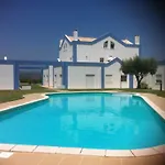 Casa Tedi, Alto Do Perogil, - 3 Bedroom, 3 Bathroom Villa, Large Pool, Exquisite Gardens & Air-conditioning *