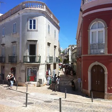 Casa Tedi, Alto Do Perogil, - 3 Bedroom, 3 Bathroom Villa, Large Pool, Exquisite Gardens & Air-conditioning 別荘 *