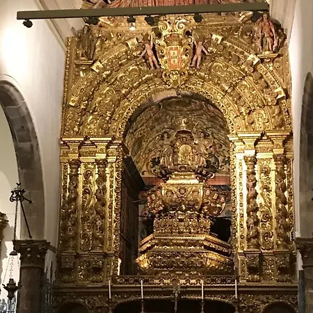 別荘 Casa Tedi, Alto Do Perogil, - 3 Bedroom, 3 Bathroom Villa, Large Pool, Exquisite Gardens & Air-conditioning *