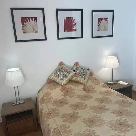 Casa Tedi, Alto Do Perogil, - 3 Bedroom, 3 Bathroom Villa, Large Pool, Exquisite Gardens & Air-conditioning Σπίτι διακοπών