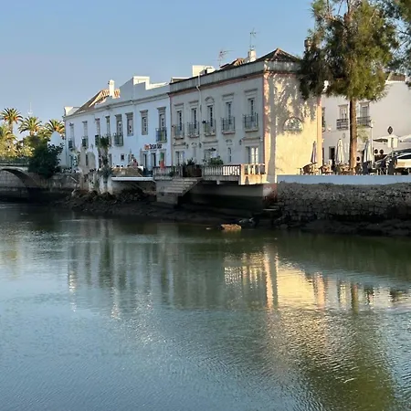 Casa Tedi, Alto Do Perogil, - 3 Bedroom, 3 Bathroom Villa, Large Pool, Exquisite Gardens & Air-conditioning *