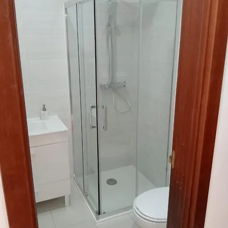 別荘 Casa Tedi, Alto Do Perogil, - 3 Bedroom, 3 Bathroom Villa, Large Pool, Exquisite Gardens & Air-conditioning *