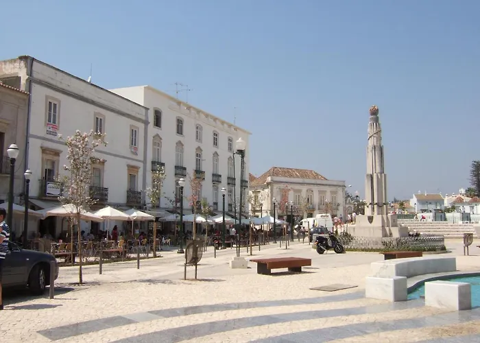 Holiday home Casa Tedi: Luxurious With Pool And Gardens In Tavira