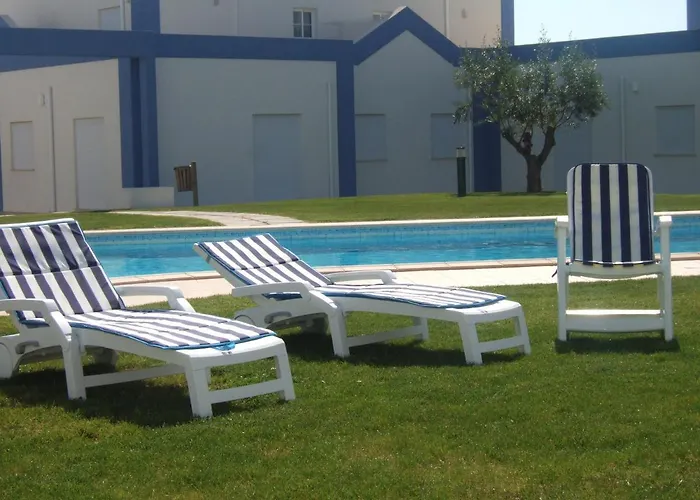 بيت للعطل Casa Tedi, Alto Do Perogil, - 3 Bedroom, 3 Bathroom Villa, Large Pool, Exquisite Gardens & Air-conditioning